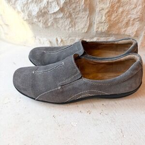 Naturalizer Womens Gray Suede Slip On Loafers Comfort Walking Shoes Size 9M